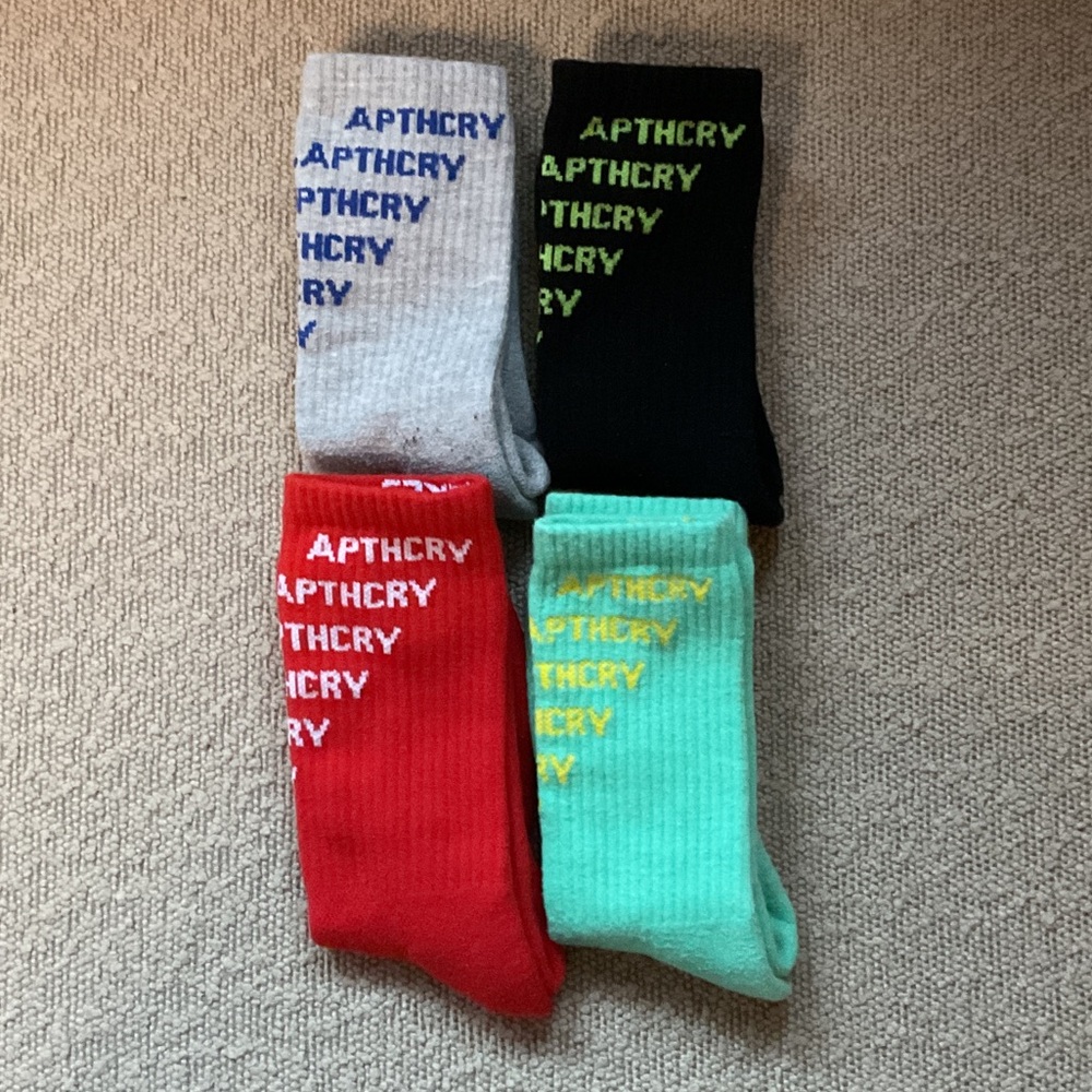 Athletic Crew Socks 4-Pack — Black, Gray, Red & Mint by